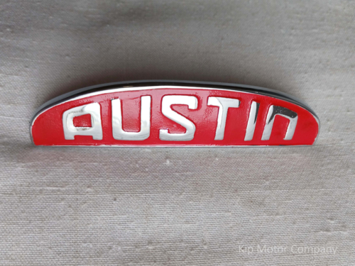 7H9010-FX3BonnetBadge FX3 Bonnet Badge Austin Red