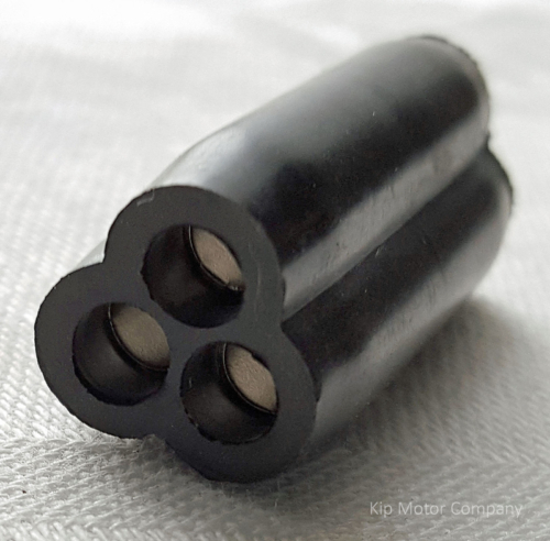 LUC6E-Triple-Connector Triple-Connector